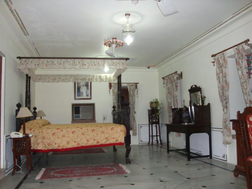 Hotel Pushkar Palace Chambre photo
